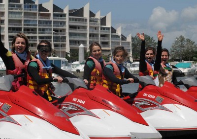 Vie de jeune fille Jet Ski Jet Evasion